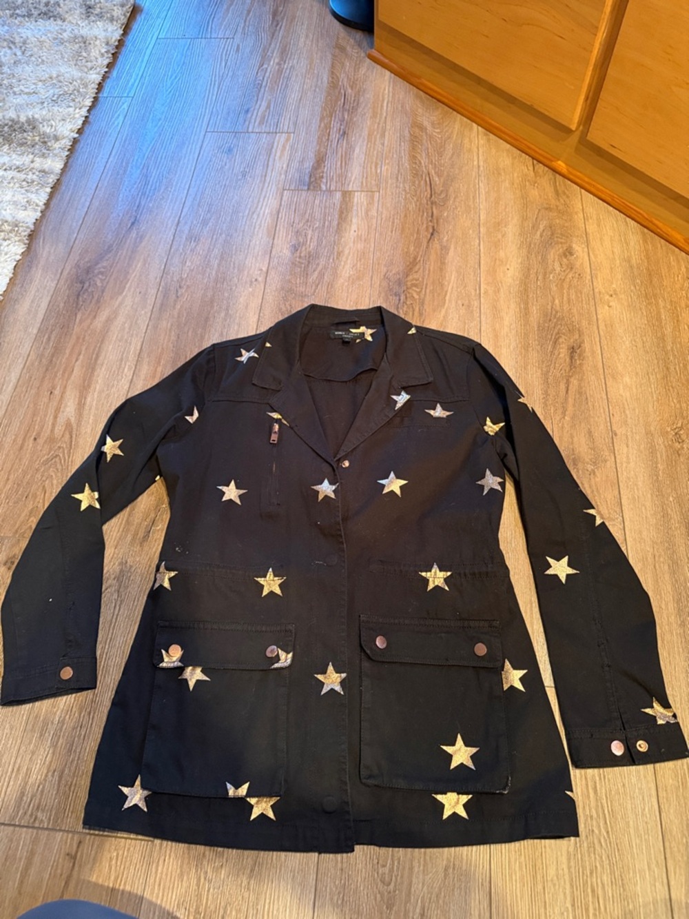 Romeo & Juliet Couture Black Utility Jacket with Gold Star Print size M